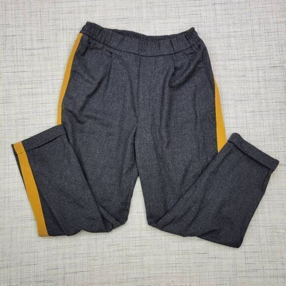 5/$25 Pull&Bear Cropped‎ Side Stripe High Waist Track Pants Gray Size Medium